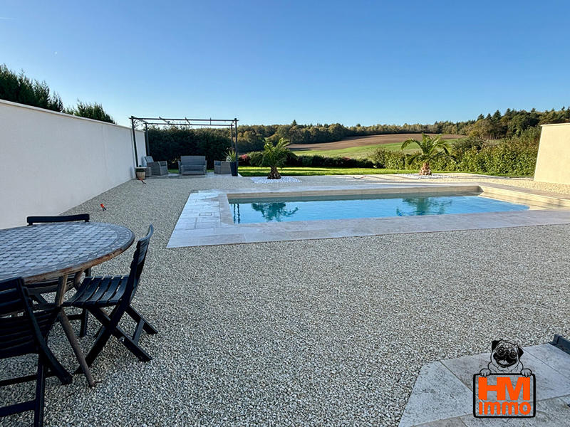 Maison - 135 m² - 4 pièces