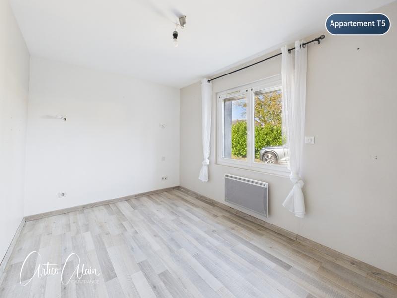 Immeuble - 320 m² - 11 pièces