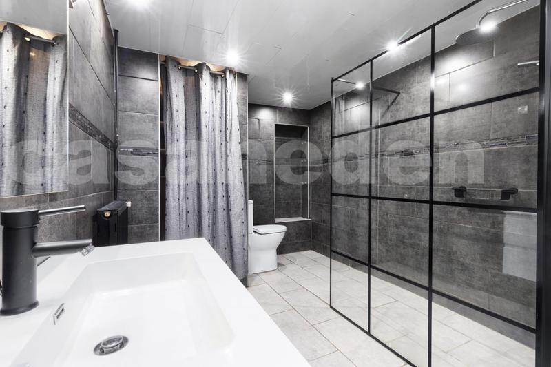 Maison - 121 m² - 5 pièces