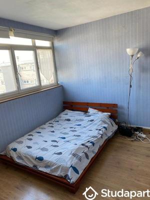 Chambre - 11 m² - 1 pièce