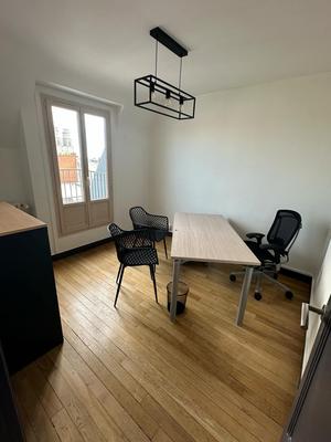 Bureau - 13 m² - 1 pièce