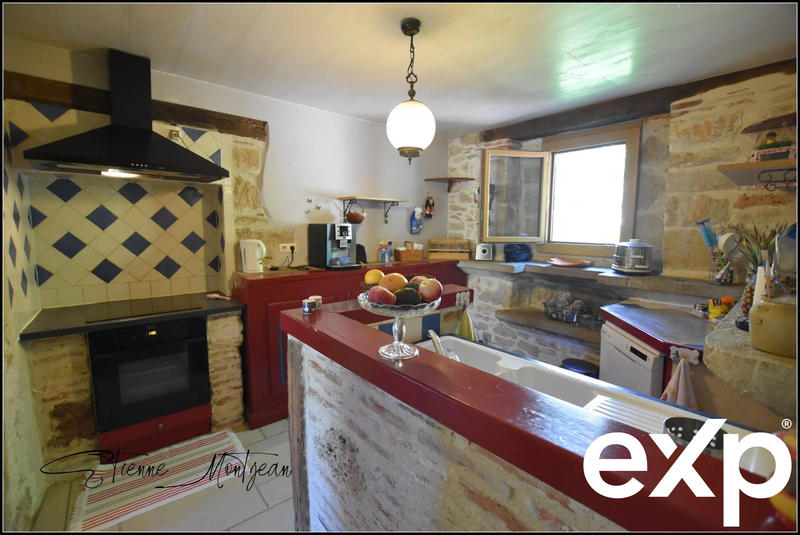 Maison traditionnelle - 157 m² - 6 pièces