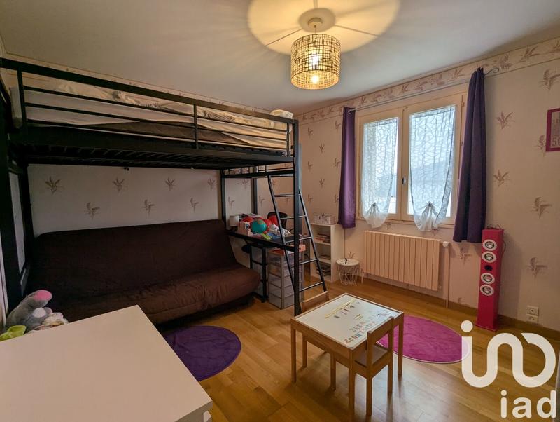 Maison - 184 m² - 7 pièces