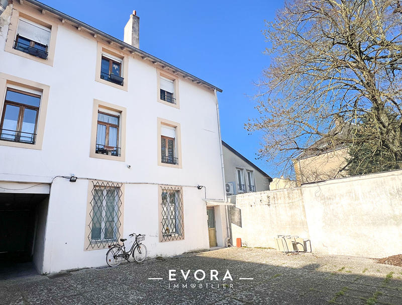 Appartement - 87 m² - 3 pièces