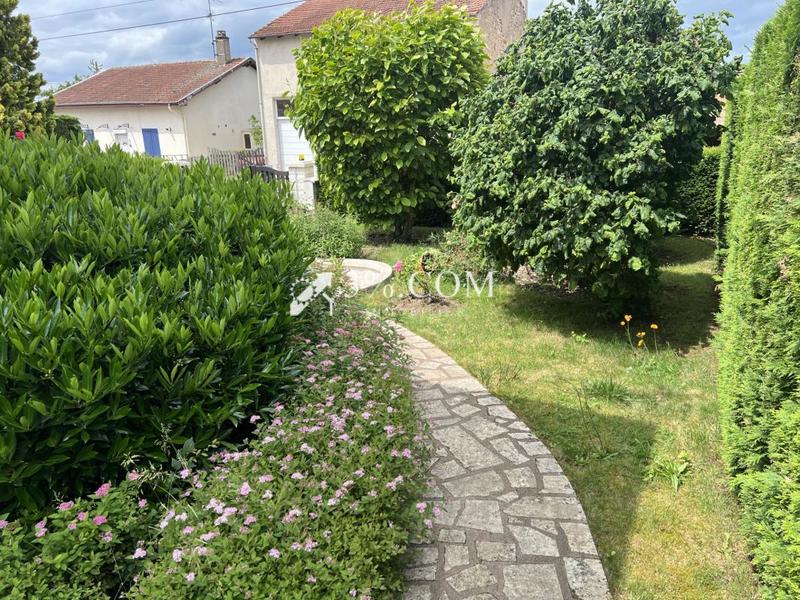 Maison - 100 m² - 6 pièces