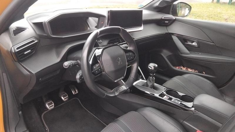 Peugeot 208 II 1.5 BlueHDi 100 Gt-Line