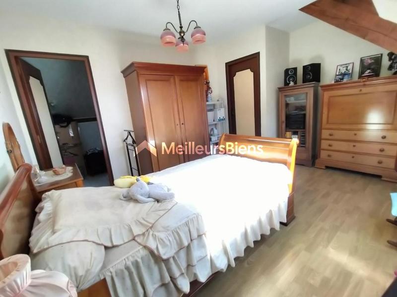 Maison - 121 m² - 6 pièces