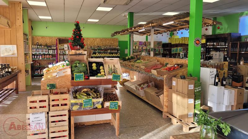 Local d'activités - 163 m²