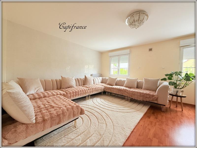 Maison - 106 m² - 6 pièces