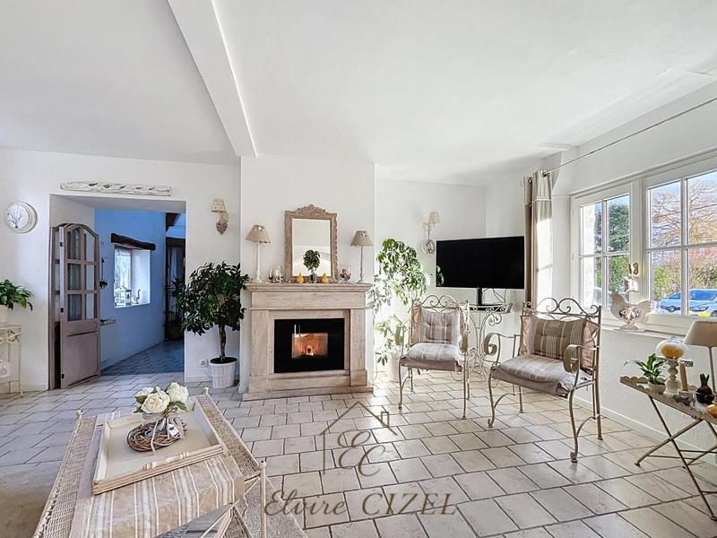 Maison ancienne - 139 m² - 4 pièces