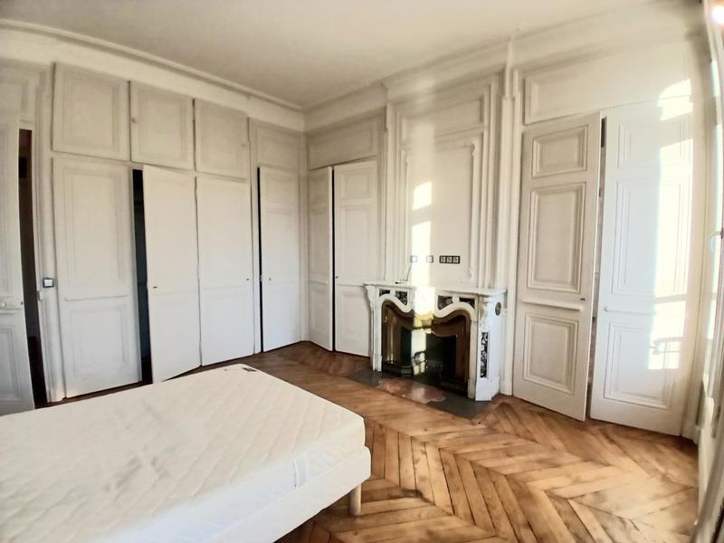 Appartement - 98 m² - 3 pièces