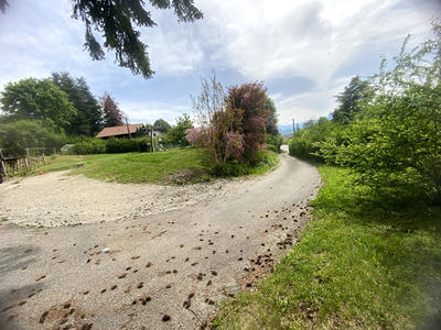 Terrain - 1 400 m²