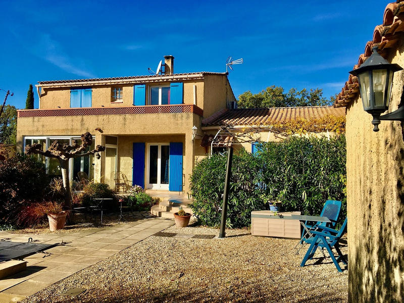 Villa - 143 m² - 7 pièces