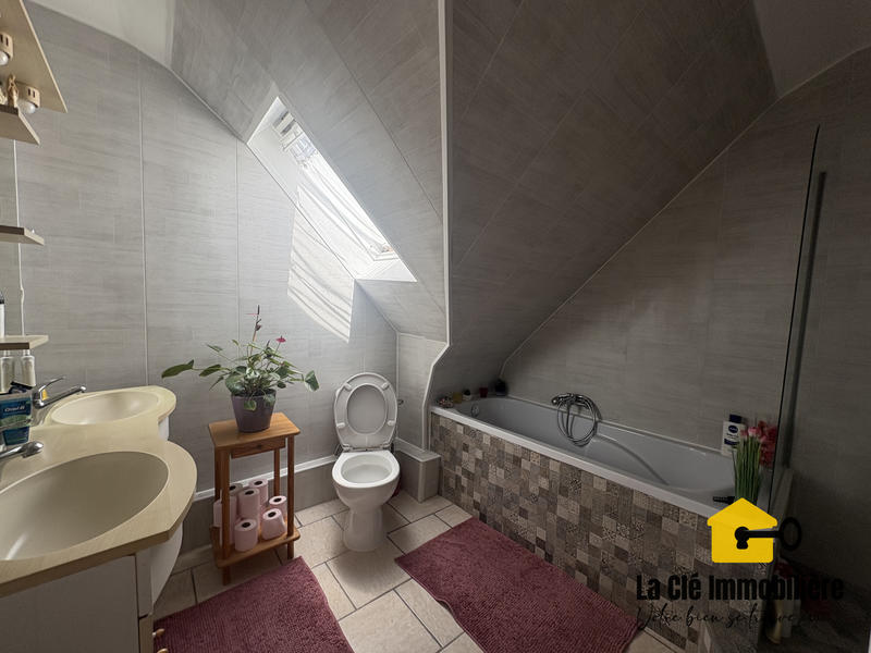 Maison - 170 m² - 6 pièces