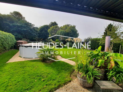 Maison - 201 m² - 7 pièces