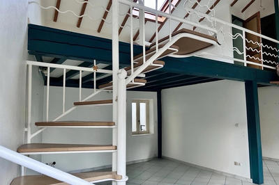 Appartement - 87 m² - 3 pièces