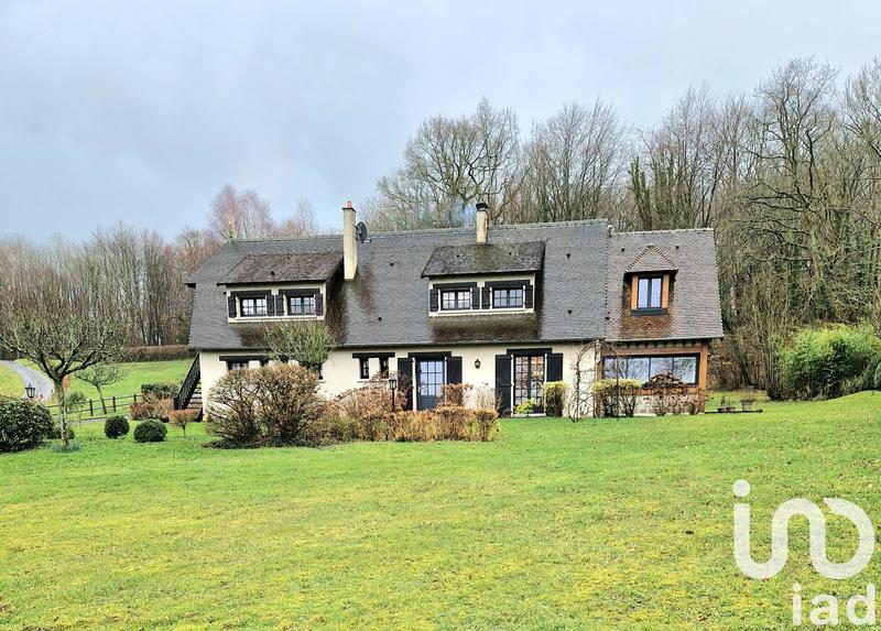 Maison - 212 m² - 7 pièces