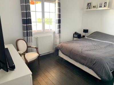 Maison - 147 m² - 6 pièces