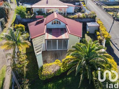 Maison - 131 m² - 4 pièces