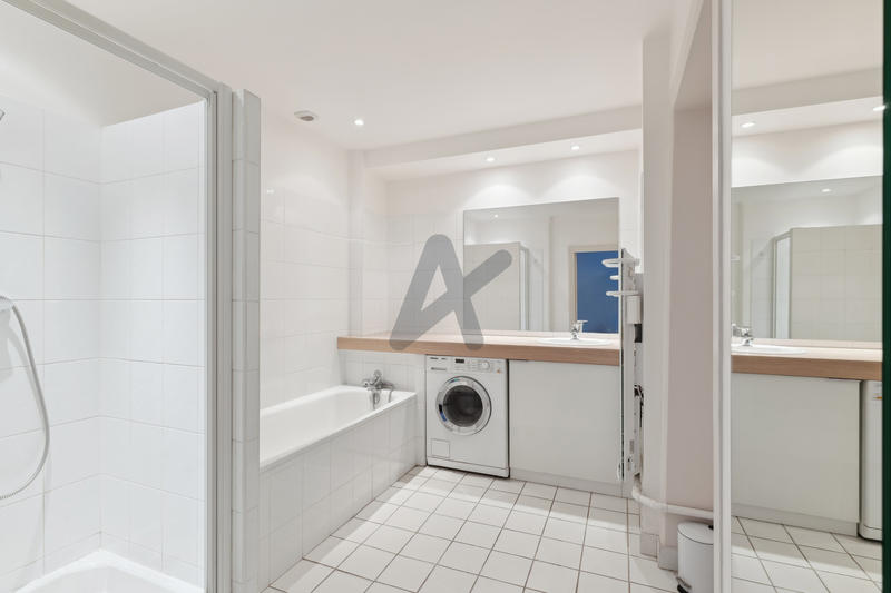 Duplex - 111 m² - 4 pièces