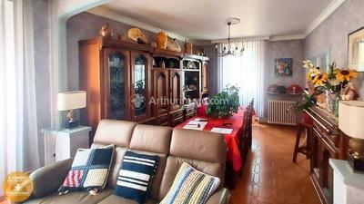 Maison - 143 m² - 6 pièces