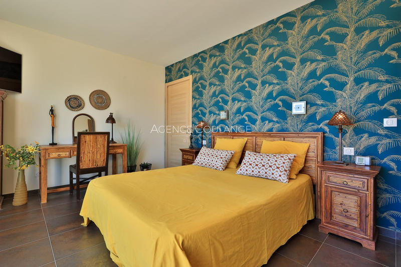 Villa - 172 m² - 4 pièces