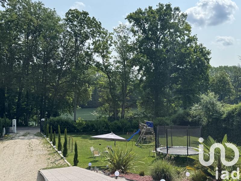 Maison de maîtres - 320 m² - 8 pièces