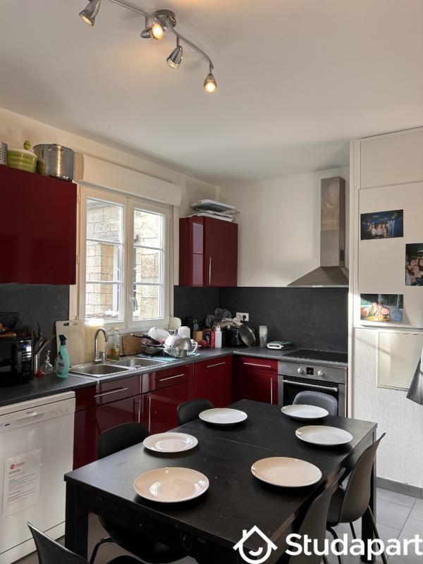 Chambre - 13 m² - 1 pièce