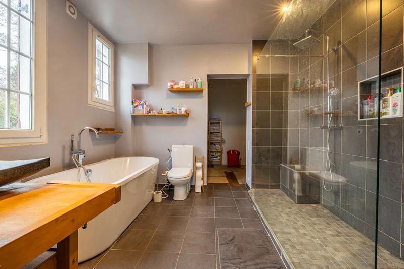 Maison - 162 m² - 5 pièces