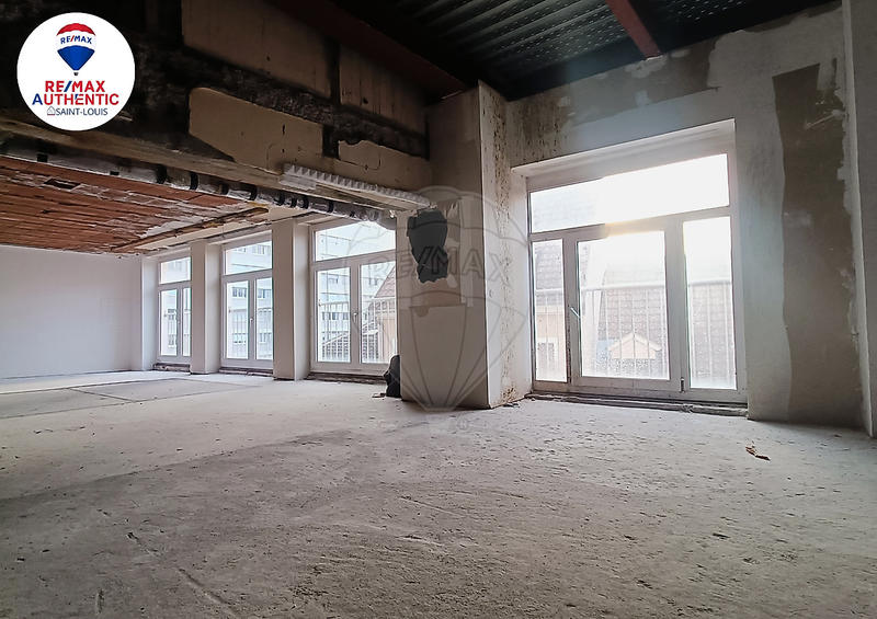 Cave / Box - 155 m²