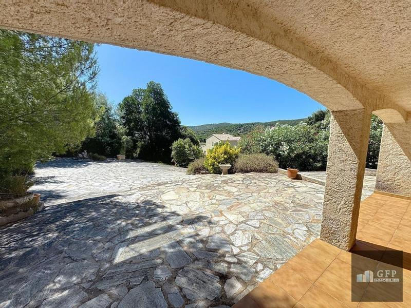 Villa - 125 m² - 4 pièces