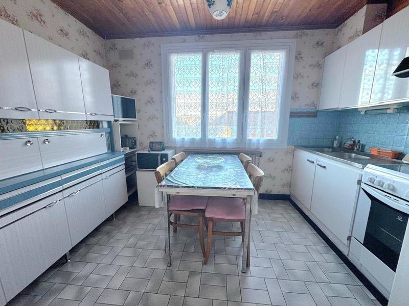 Maison - 85 m² - 4 pièces