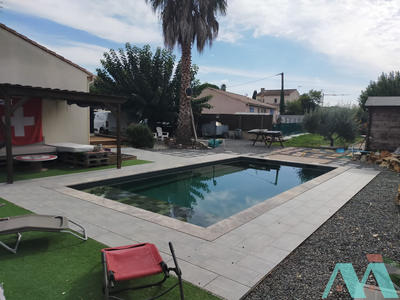 Maison - 96 m² - 4 pièces