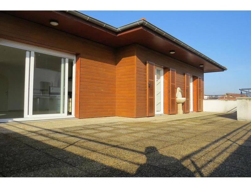 Appartement - 93 m² - 4 pièces