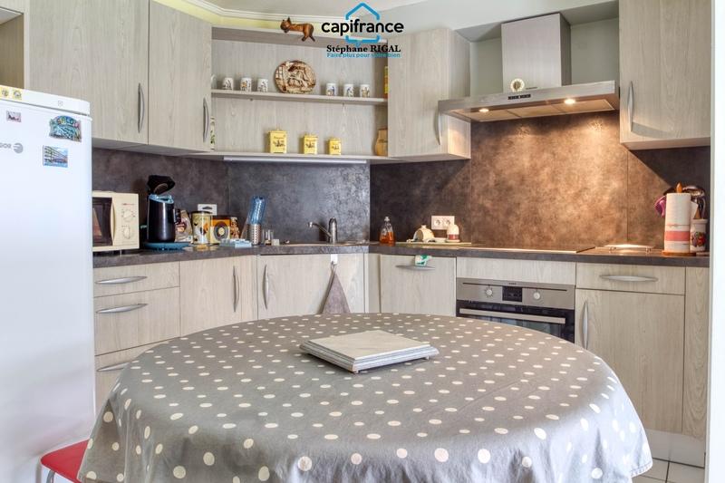 Maison de ville - 190 m² - 9 pièces