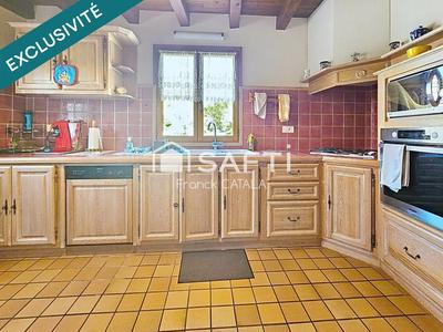 Maison - 92 m² - 4 pièces