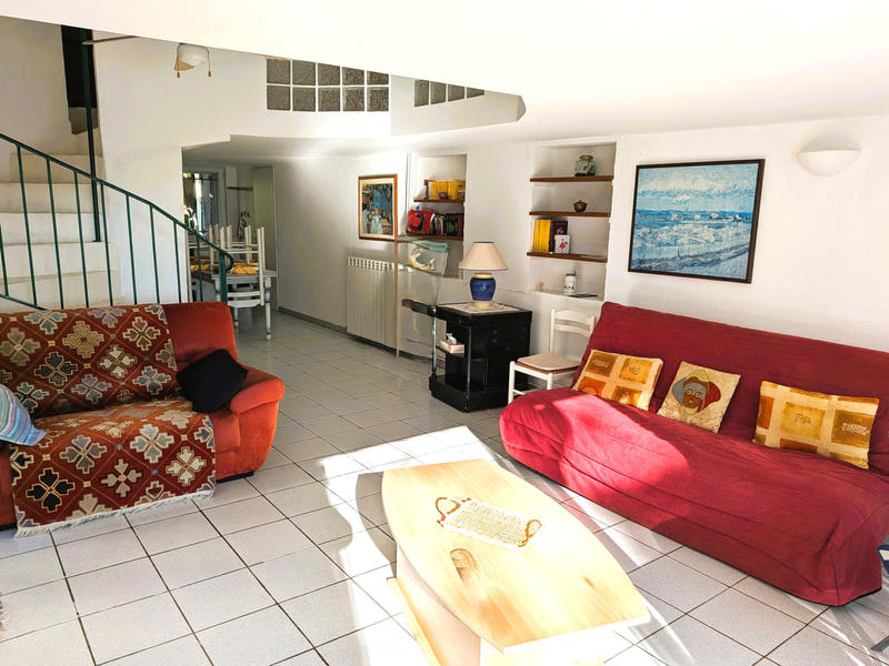 Maison - 282 m² - 8 pièces