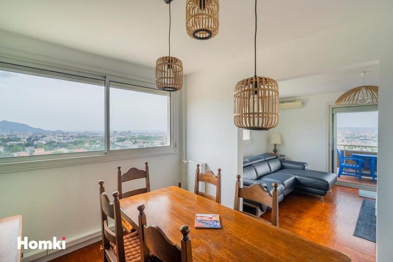 Appartement - 80 m² - 3 pièces