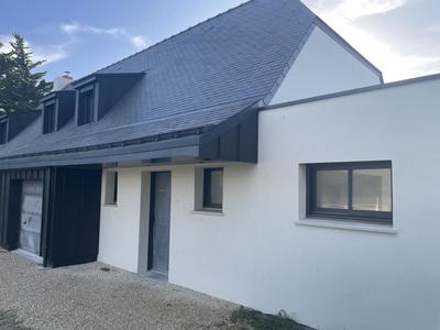 Villa - 100 m² - 4 pièces