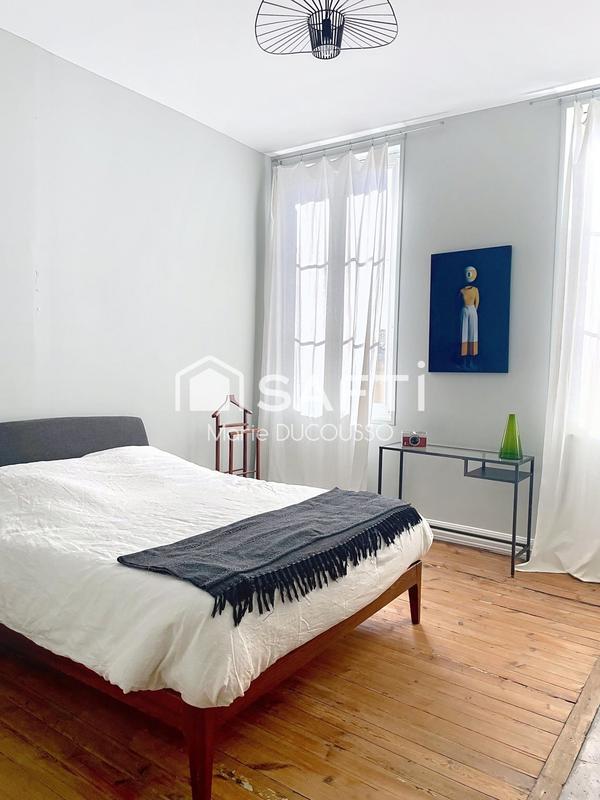 Maison de maîtres - 372 m² - 8 pièces