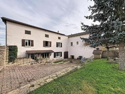 Maison - 145 m² - 5 pièces