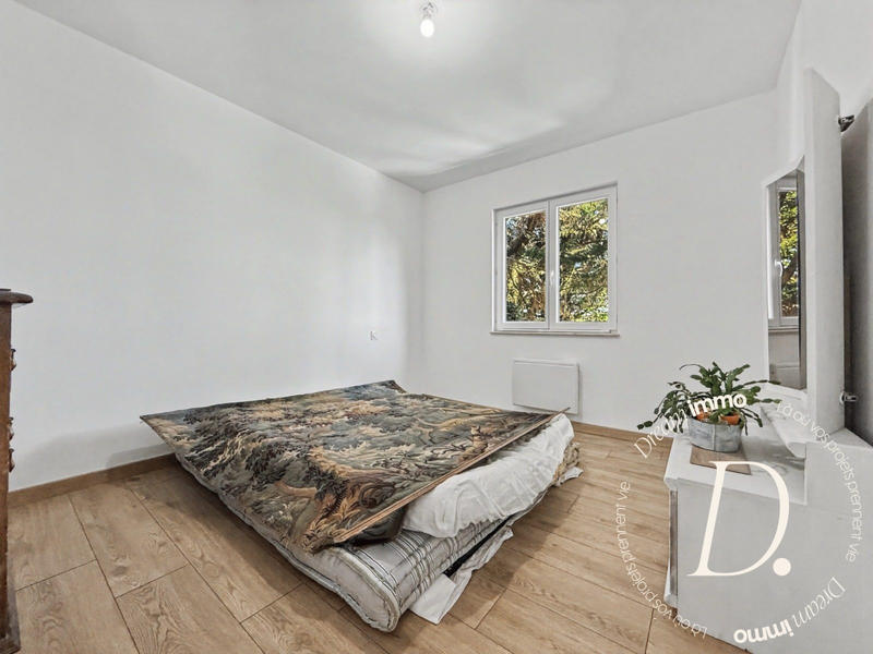 Maison - 291 m² - 10 pièces