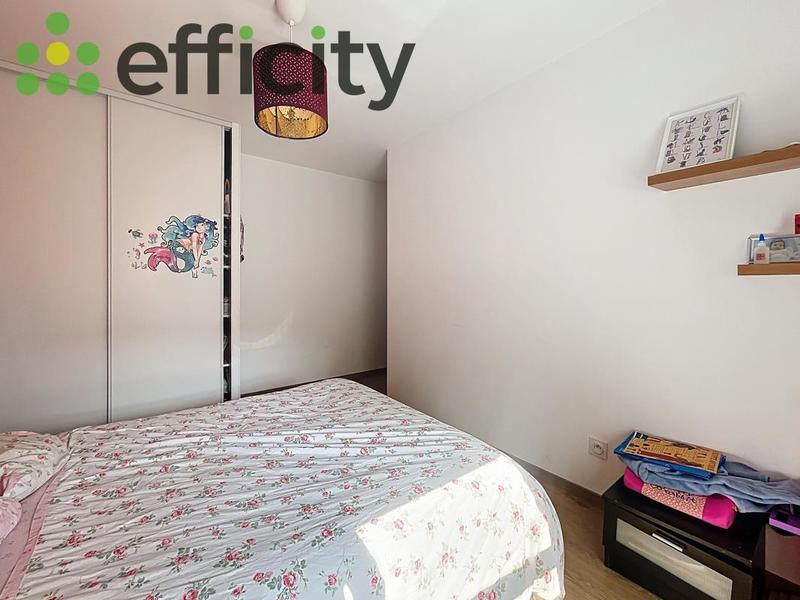 Appartement - 81 m² - 4 pièces