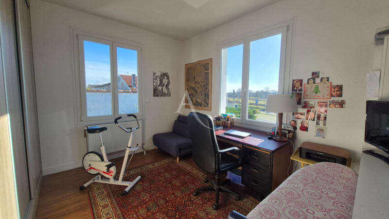 Maison - 170 m² - 7 pièces