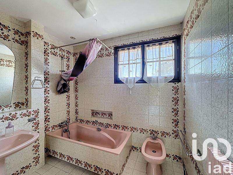 Maison - 143 m² - 6 pièces