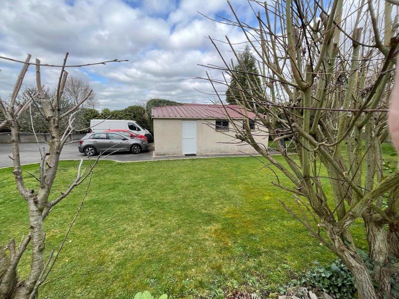 Maison - 200 m² - 5 pièces