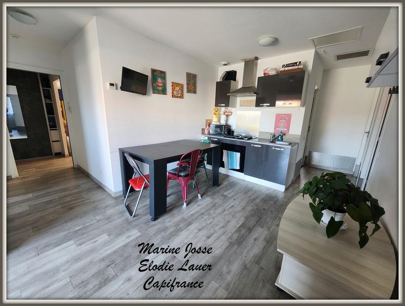 Maison - 185 m² - 8 pièces