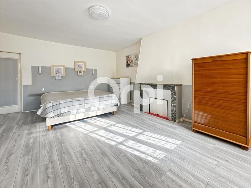 Maison - 122 m² - 5 pièces