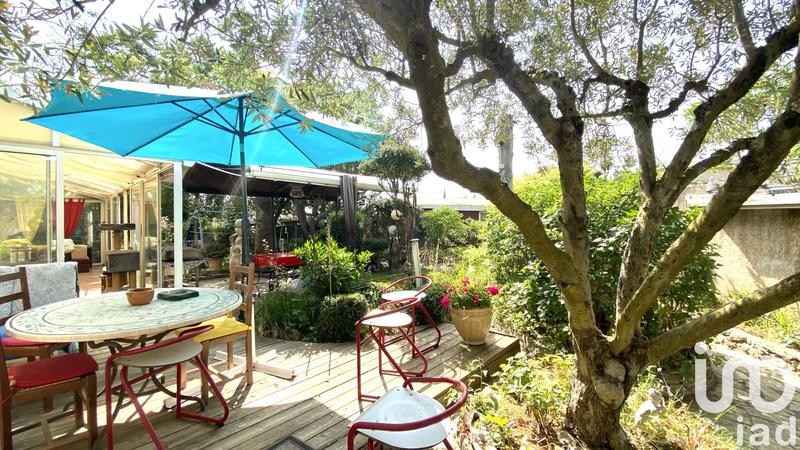 Maison - 200 m² - 5 pièces