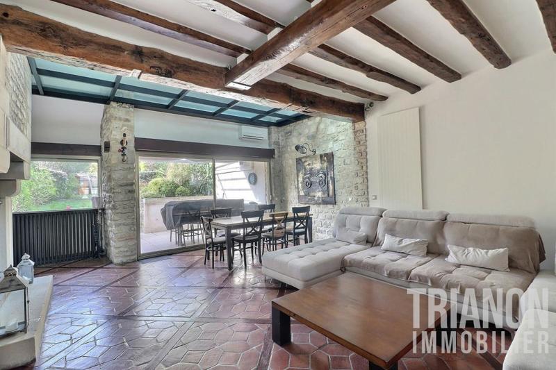 Maison - 157 m² - 7 pièces